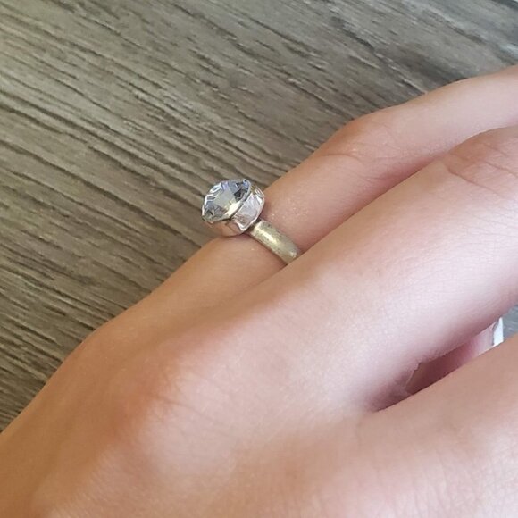 Plastic Ring - Picture 2 of 4